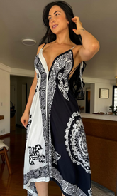 Vestido Saanvi White Black